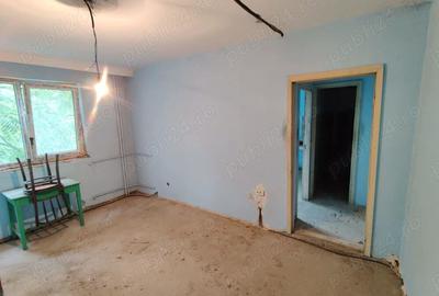 Vanzare Garsoniera 28 mp. Orsova,17.000 euro - 4