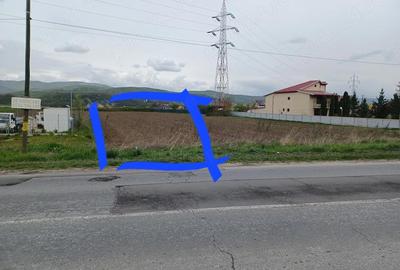 Teren de 3733 mp, în Central - 7