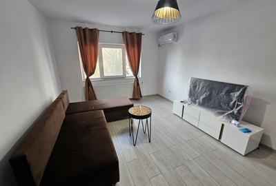 Apartament cu 2 camere decomandat în Faleza Nord