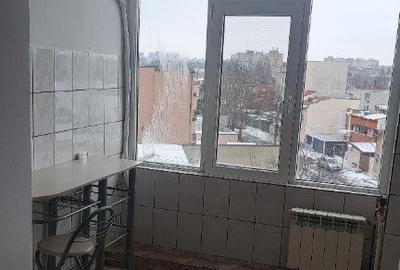 Proprietar inchiriez garsoniera zona billa - 4