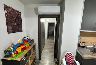 Apartament 3 camere,renovat si mobilat moder, etaj 1,  Stefan cel Mare - 18