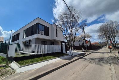 Duplex cu 5 camere cu Teren 199 Mp în Palazu Mare - 2