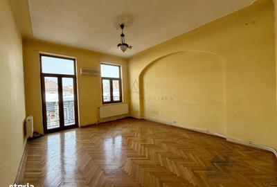 Apartament cu 3 camere decomandat în Traian - 9