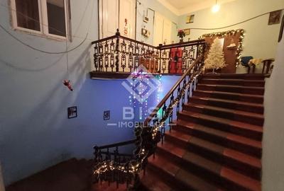 Casă individuală cu 6 camere cu Teren 600 Mp în Central - 1