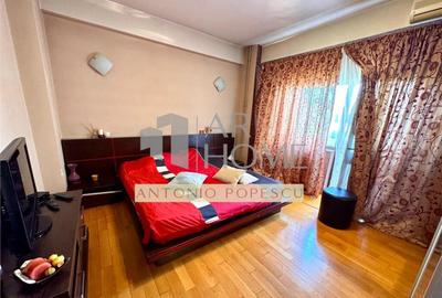 Apartament 4 camere, terasa 49,5 mp, an 2010, Ploiesti, Bd. - 10