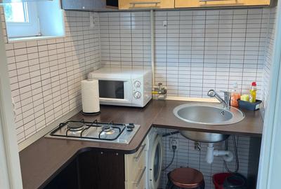 Garsonieră decomandată în Central - 5