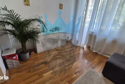 Apartament cu 4 camere în Centrul Civic