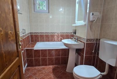 Apartament cu 3 camere în Tudor Vladimirescu