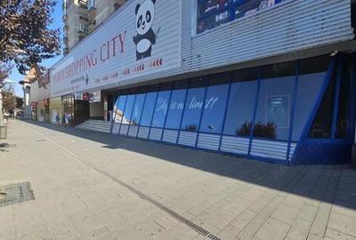 Spațiu comercial, de 289 mp, în Central - 1