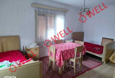 Casă cu 7 camere cu Teren 1123 Mp în Zăbala - 2