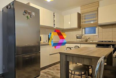 Oportunitate - Apartament cu trei camere in vila, zona Tractorul 70 mp - 13