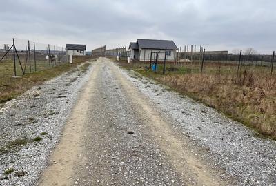 Teren Construcții intravilan de 500 mp, în Sânmartin - 1