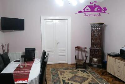 Casă cu 3 camere cu Teren 190 Mp în Central - 2