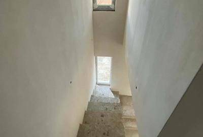 Casa individuala, zona Luna de Sus, semifinisata - 9