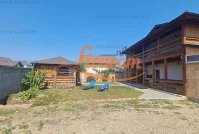 Casă individuală cu 8 camere decomandat cu Canalizare în Cristian - 3