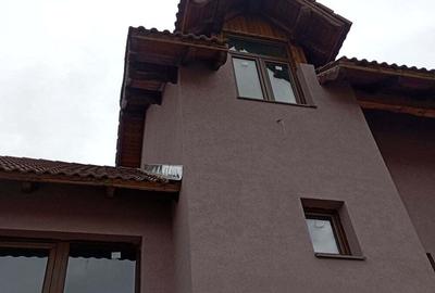 Casă cu 6 camere cu Teren 700 Mp în Șura Mare - 1