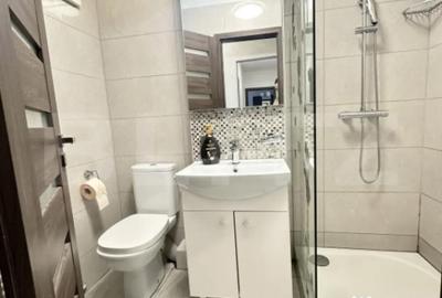 Apartament cu 2 camere decomandat în Circumvalațiunii - 4