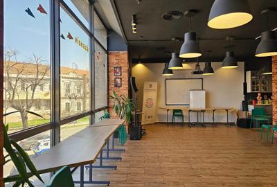 Spațiu comercial, de 110 mp, în Central