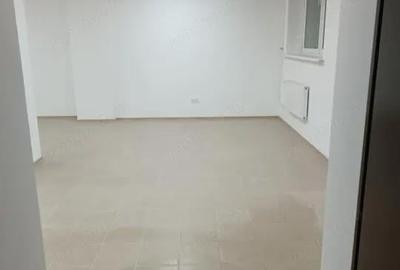 Spațiu comercial, de 48 mp, în Drumul Taberei