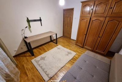 Apartament cu 4 camere decomandat, mobilat în Nicolina - 14
