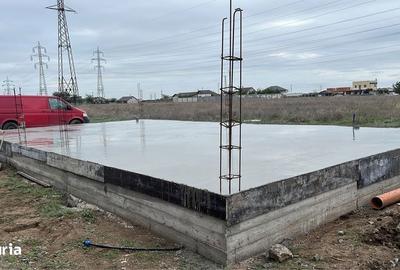 Teren de 300 mp, în Central