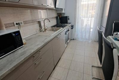 Bloc nou,  apartament cu parcare - 3