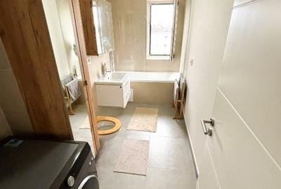 Apartament cu 3 camere decomandat în Aradului - 9