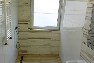Apartament cu 3 camere decomandat în Nufărul - 6