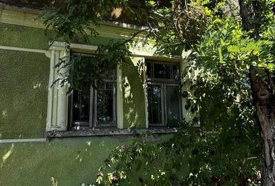 Casă cu Teren 900 Mp în Bicaci - 1