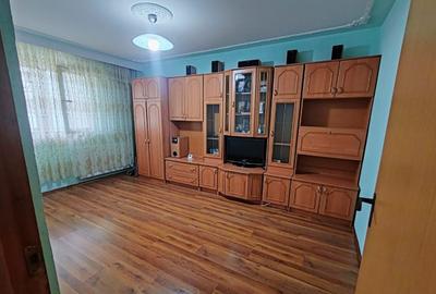 Apartament cu 2 camere decomandat, mobilat în Astra
