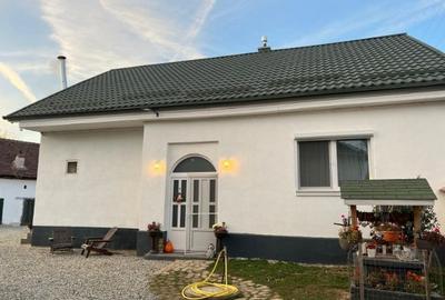 Casă cu 2 camere cu Teren 1800 Mp în Porumbacu de Sus - 2