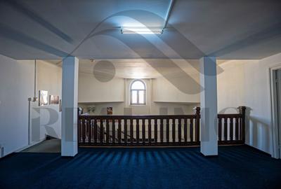 Casă individuală cu 63 camere cu Canalizare în P-ța Romană - 21