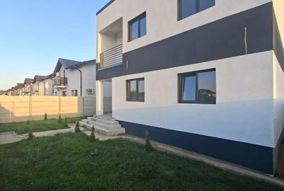 Casă cu 3 camere în Central - 10