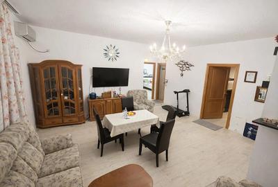 Apartament cu 3 camere semidecomandat în Colentina - 2