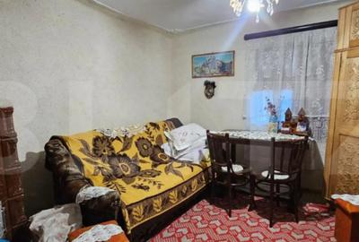 Casă cu 2 camere cu Teren 1100 Mp în Bezdead - 7