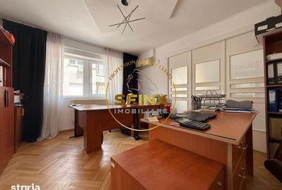 Apartament cu 4 camere semidecomandat, mobilat în Centrul Civic - 1