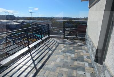 Apartament cu 3 camere, tip penthouse, 63 mp, zona Rond Gherghitei - 2