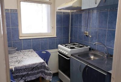 Garsonieră decomandată în Central - 1