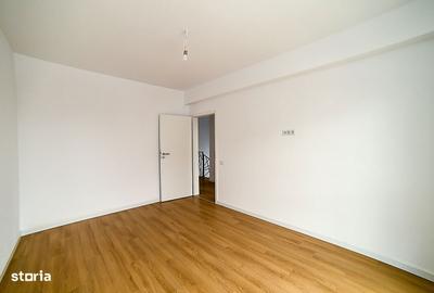 Casă cu 5 camere cu Teren 308 Mp în Central - 18