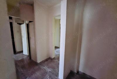 Apartament 4 camere de vanzare, in zona Onix - 2