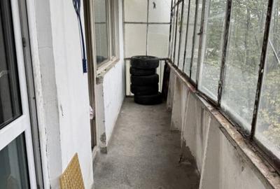 Apartament cu 3 camere semidecomandat în Sud - 3