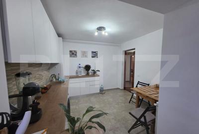 Apartament 3 camere, 74 mp, zona Micro 5 - 1