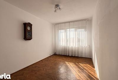 Apartament cu 3 camere semidecomandat în Circumvalațiunii - 6