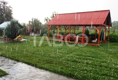 Pensiune la cheie 13 camere  15 locuri parcare si teren 3000 mp - 16