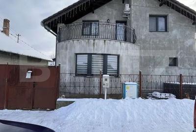 Casă cu 3 camere în Păuloaia - 2