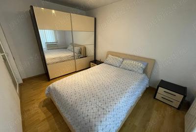 Apartament cu 3 camere decomandat în Petros - 1