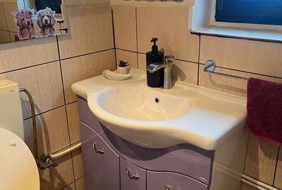 Casă cu 4 camere cu Teren 1550 Mp în Central - 6