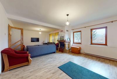 Casă cu 7 camere cu Teren 986 Mp în Plaiul Foii - 14