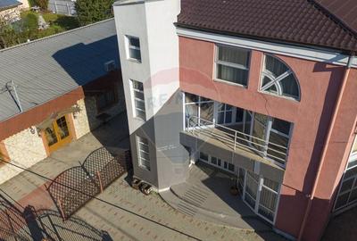 Spațiu comercial, de 553 mp, în Piața Centrală - 1