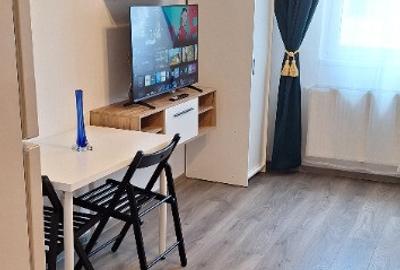 Inchiriez garsoniera zona Coresi - 3